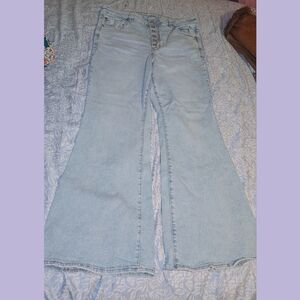 American Eagles jeans